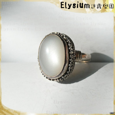 Elysium‧迷霧樂園 〈RMS011A〉尼泊爾‧ 國際戒圍10或12_ 白色 月光石 925銀手工戒指