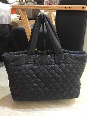典精品名店 Chanel 真品 A48611 黑色 菱格 雙C 拉鍊 尼龍 空氣包 購物包 托特包 肩背包 現貨