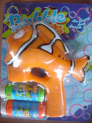 小羅玩具批發-小丑魚電動泡泡槍 尼莫電動泡泡槍 小丑魚吹泡槍 電動小丑魚泡泡槍 隨機出貨(606-4)