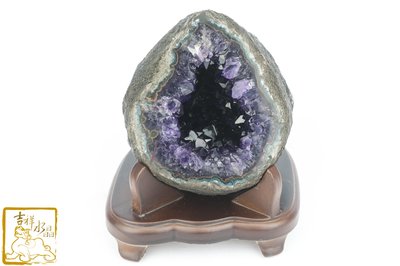 烏拉圭紫水晶洞  淨重:1.8kg 洞深:5.5cm【吉祥水晶專賣店】編號BP26