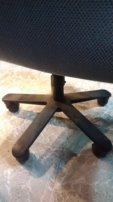 【搖滾帝國】(二手) 辦公椅 電腦椅 綠色布面 無扶手 椅子