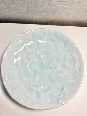 青白瓷 百合 浮雕 日本 昭和時期 浮雕 百合 青白瓷盤