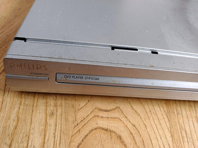 Philips飛利浦DVP3126K DVD播放器（故障品/上蓋沒螺絲 蓋子打開）沒附遙控器