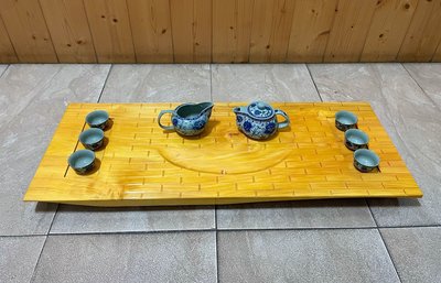黃檜木茶盤（出清價）