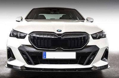 【樂駒】BMW G60 i5 e40 黑鼻頭 原廠 高亮黑 水箱罩 改裝 套件 空力