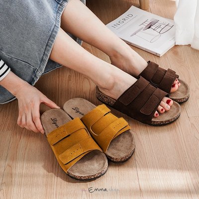 EmmaShop艾購物-日韓國同步上新-復古寬版雙排平底拖鞋/情侶款/勃肯風 涼拖
