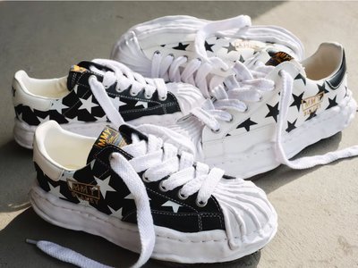 Maison MIHARA YASUHIRO X atmos BLAKEY STAR PRINT 星星鞋。太陽選物社