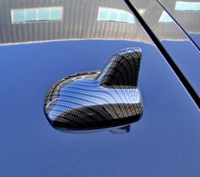 圓夢工廠 賓士 Benz C W205 S205 C205 改裝 車頂 鯊魚鰭天線蓋飾貼 鍍鉻銀 碳纖紋