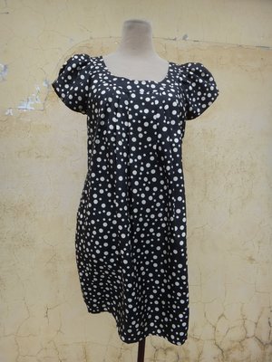 jacob00765100 ~ 正品 ef-de 黑色圓點 美型洋裝 Size: 9