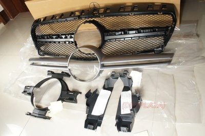 【DIY PLAZA】全新 M-Benz (賓士) A45 AMG 原廠 水箱罩 W176 A180 A200 A250