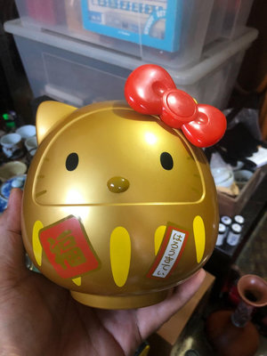 日本招財貓小鬧鐘，多種鬧鈴選擇。全新品，有原包裝盒。