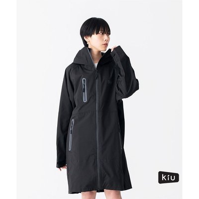 日本KIU 144900 黑色 雨衣/斗篷2用 多功能防雨外套/時尚防水風衣 附收納袋(男女適用)