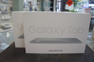 全新 Samsung Galaxy Tab S7 FE 5G版 附鍵盤皮套組 神腦公司貨