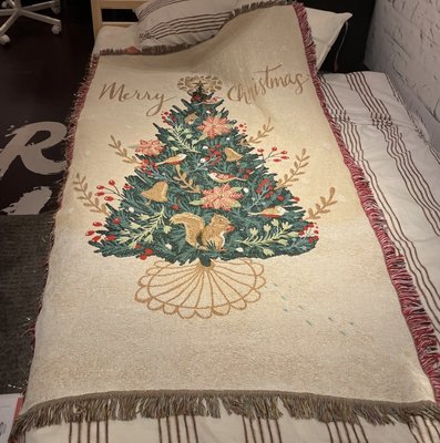 ～村舍日常花園雜貨Ｗ～“預購”松鼠聖誕樹掛毯 蓋毯 90*150cm