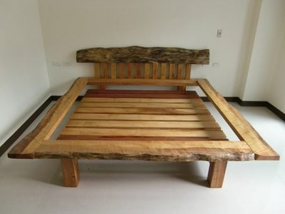 【きの原味】黃金楠木床架-台南 原木 家具