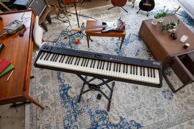 [魔立樂器] 新上市ROLAND RD-08電鋼琴 88鍵PHA-4擒縱鍵盤 舞台型易攜帶 3000種音色 內建喇叭 保固兩年