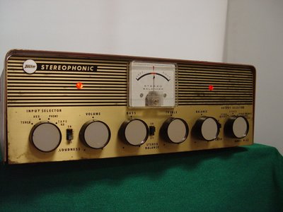 真善美音響維修買賣~55年經典名機 TRIO W45真空管綜合擴大機(2) 聲音好 功能正常.經典收藏品 黑膠唱片輸入