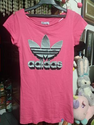 愛迪達 女款 長版 T恤 32號 粉紅色