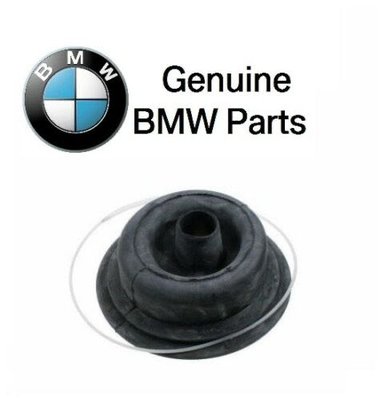 BMW E36/Z3 手排 防塵隔音橡膠套 正廠零件 E36 全車系包含Ti  318-M3皆適用 以及Z3 全車系  安裝位置 請參考附圖8號零件