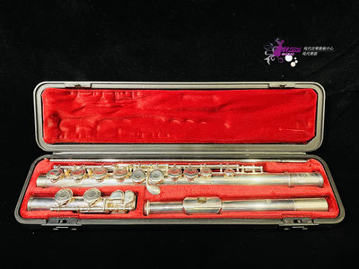【現代樂器】中古美品 二手 YAMAHA F100SII Flute 長笛 日本製造 附原廠長笛盒 長笛袋 金屬通條