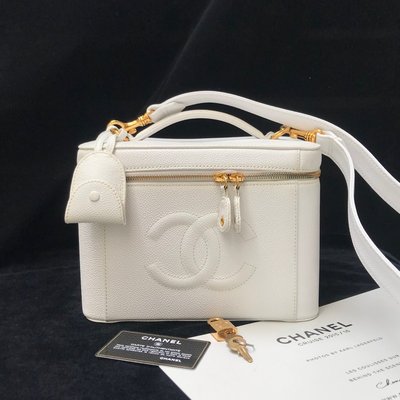稀少白色Chanel vintage 荔枝皮大logo化妝包盒子包斜背包