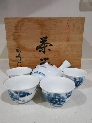 日本瓷器茶具套裝，有闐燒名家福峰造，染付山水風景文煎茶器套具