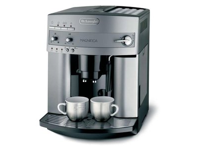 【贈20磅咖啡豆】公司貨 迪朗奇/Delonghi ESAM3200 浪漫型 義大利全自動義式咖啡機《金谷65番咖啡》