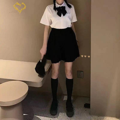 熱賣 泰國校服套裝初中學生班服學院風高中生泰式短袖襯衫jk制服裙 國中JK制服 JK制服 學院風 學生制服