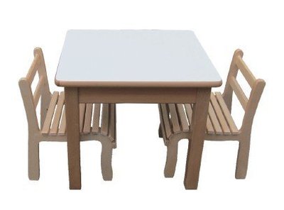 【歐洲高級櫸木正方桌(小)】桌子、安親桌、課桌椅、幼稚園、托兒所