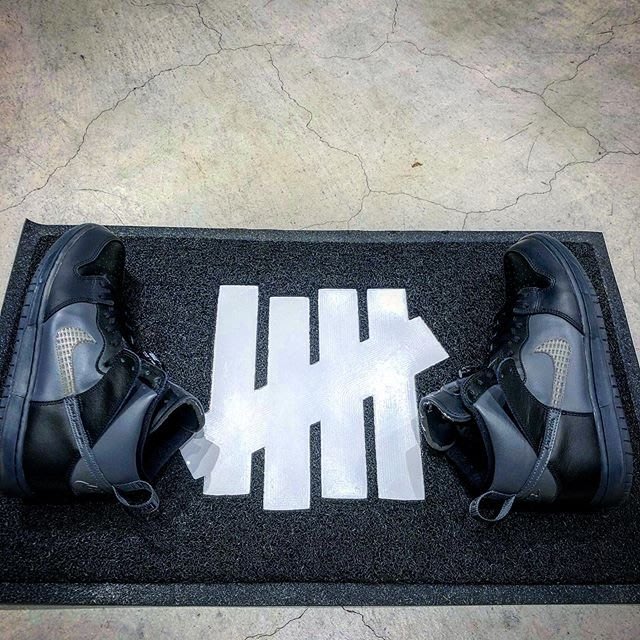 LimeLight UNDEFEATED ICON DOOR MAT 地毯| Yahoo奇摩拍賣