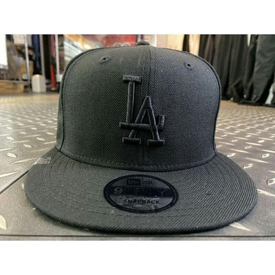 New era MLB 道奇 LA Dodges 黑底黑字 棒球帽 可調帽 950 棒帽 黑人王