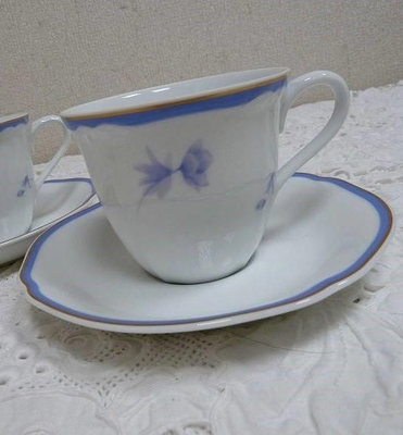 全新 日本皇家御用瓷器 日本則武 Noritake 咖啡杯碟一對 220ml 藍色花卉圖案 下午茶組 骨瓷杯 茶杯盤一組