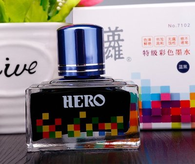 【上品名筆工藝坊】英雄 藍黑 特級非碳素炫彩 香水瓶造型 鋼筆墨水 40ml 全12色 (#7102)