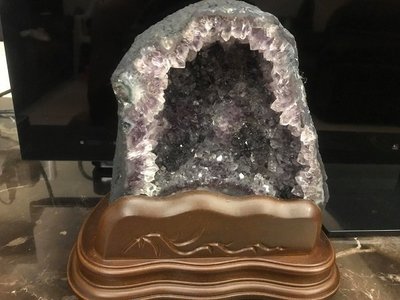 巴西紫水晶洞 4KG