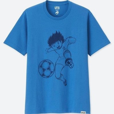 週刊少年 Jump 50周年×UNIQLO》足球小將 大空翼 短T  藍色 男 tee