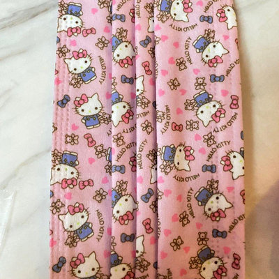 【小圓仔全球購】 特價50片日本hello kitty 印花成人一次性防護時尚透氣口罩