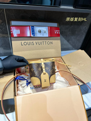 【二手包包】lv mini 水桶包 燒麥包 高品質 這款Retiro手袋以標志性的LV老花面料制成搭配奢華的NO159791
