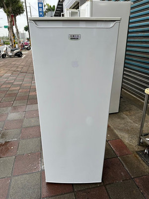 全誠家電---(3)中古三洋(170L）直立式冷凍櫃.桃園中壢二手家電