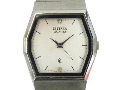 [專業] 石英錶 [CITIZEN 20700744] 星辰 酒桶形石英錶[白色面(面盤氧化)]時尚錶[庫存新錶]