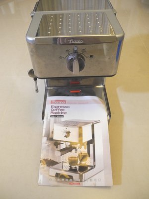 Tiamo 半自動濃縮咖啡機HG3991 (功能正常的零件機) 缺少沖煮把手 免運費