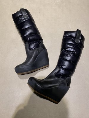 Moncler 黑色羽絨楔型長靴 厚底鞋 增高靴