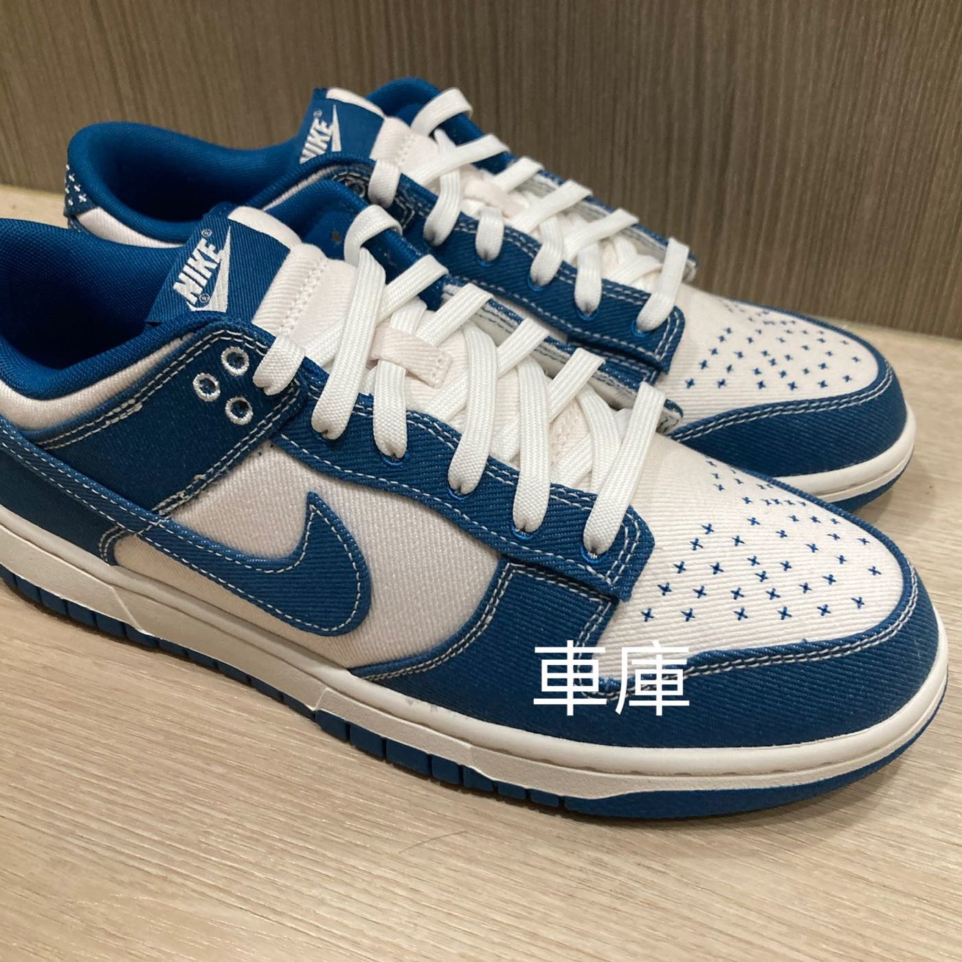 27cm！販売終了モデル！ NIKE パンテオス ホワイト-