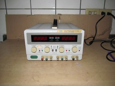 GW GPC-3030D DC Power Supply