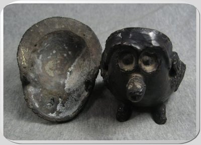 ○古奇納○藏傳佛教文物-----銅製老供杯〈特殊人型腳〉－嘎巴拉
