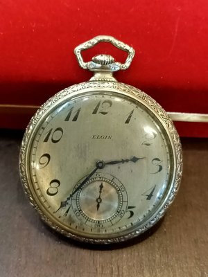 古早時候的銀懷錶 elgin埃爾金懷錶  1910年的美國銀懷錶 完好無缺 品相佳 功能正常可使用