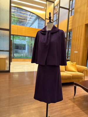Christian Dior 紫色長袖外套裙裝Lu24