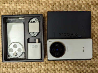 保固到12月極新Vivo x100 pro 12+256g白色國際聯保版.降價賣