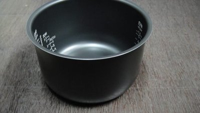 【EASY館】~TIGER 虎牌 6人份微電腦炊飯電子鍋專用內鍋 JBA-A10R