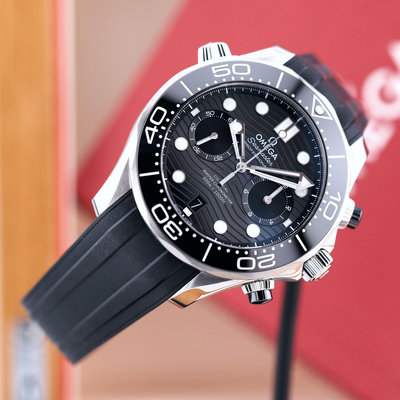 OMEGA 歐米茄 Seamaster 海馬 300m潛水錶 黑色 陶瓷錶圈 44mm 膠帶 9900計時腕錶
