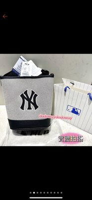 現貨 黑色 正版商品 MLB復古水桶包 通勤包 休閒包 情侶包 包包女 生日禮物 紐約洋基隊 水桶包 艾莉莎alisa